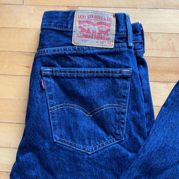 CLEARANCE Levi’s 505 High Rise Dad Jeans - Picture 2 of 8